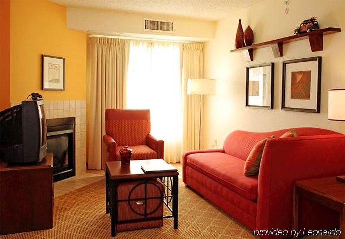 Denver 3* Highlands Ranch